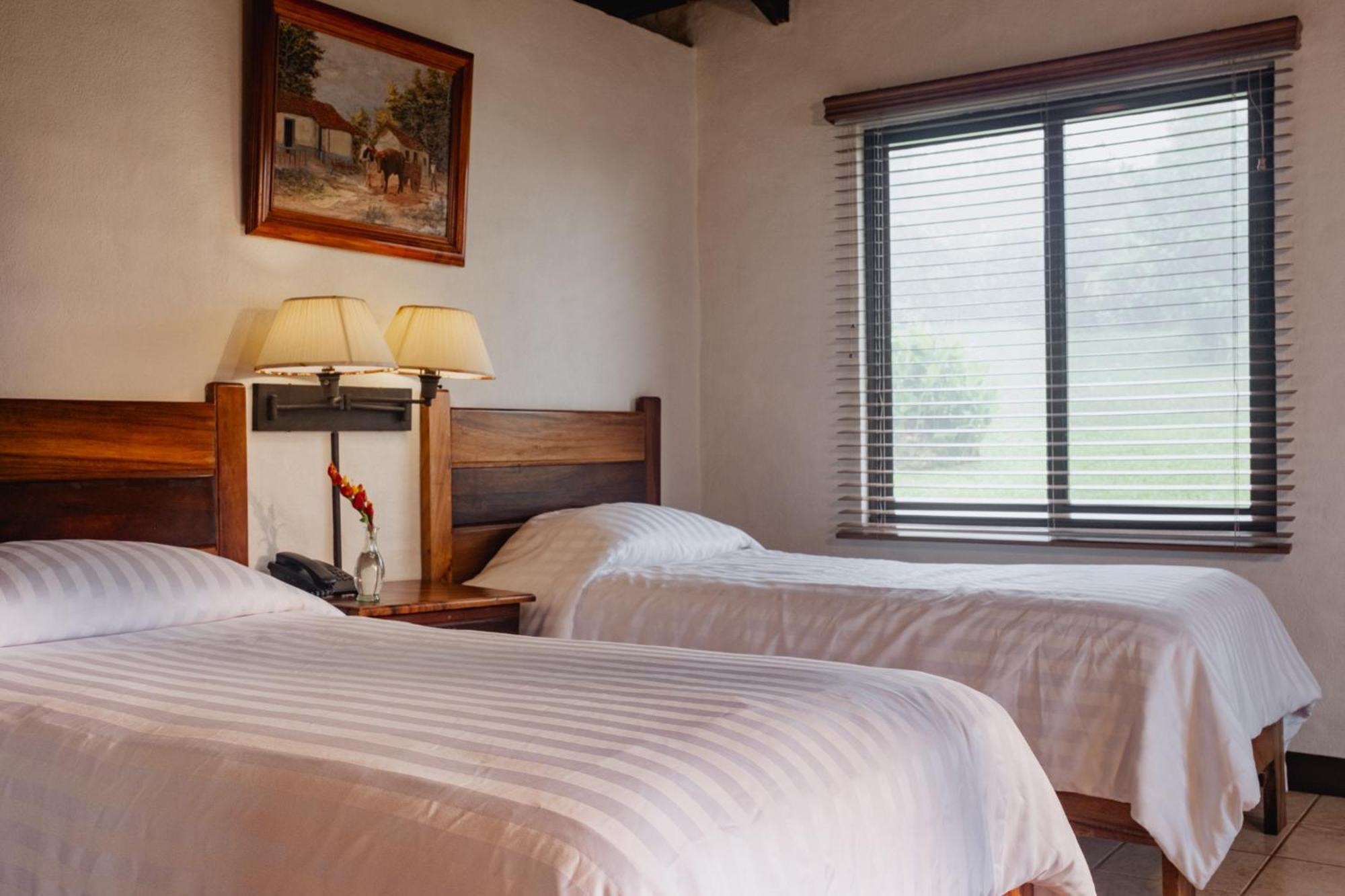 Villa Blanca Cloud Forest Hotel & Retreat San Ramón Kamer foto